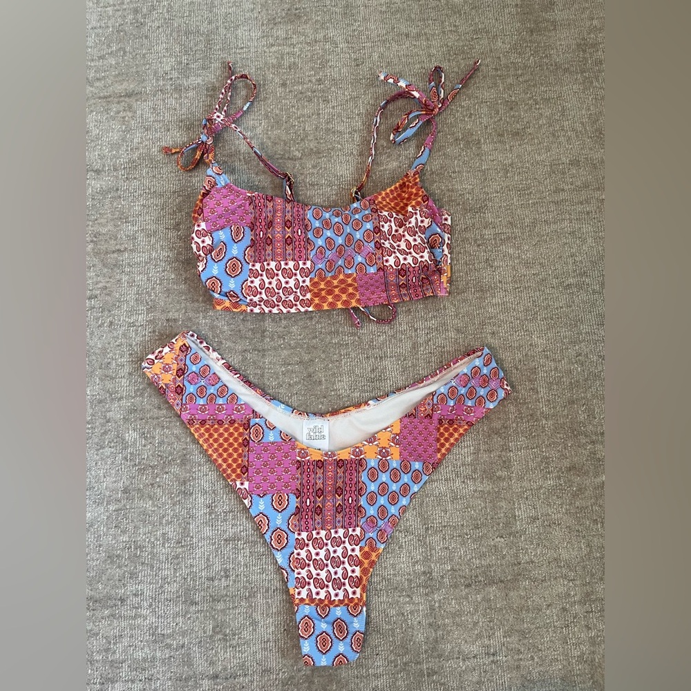 Wild Fable bikini set in paisley print